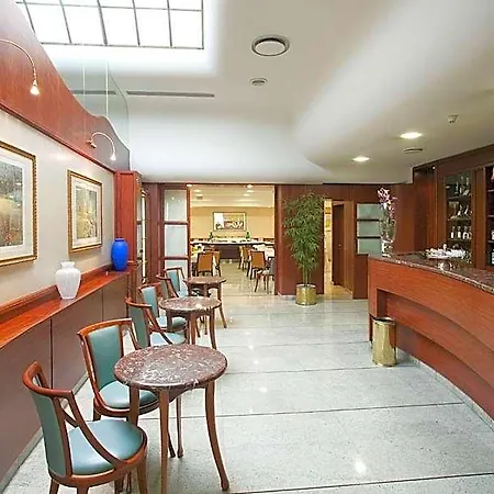 Hotel Palace