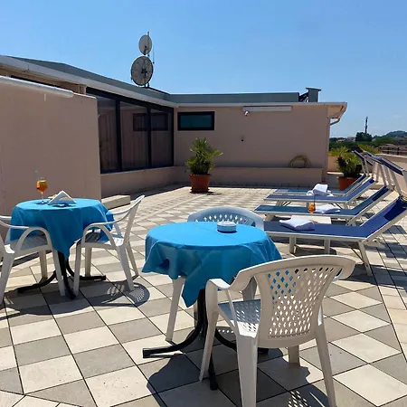 Palace Civitanova - Stazione, Centro Citta E Mare צ'יביטאנובה מארקה