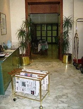 فندق Palace Civitanova - Stazione, Centro Citta E Mare 4*