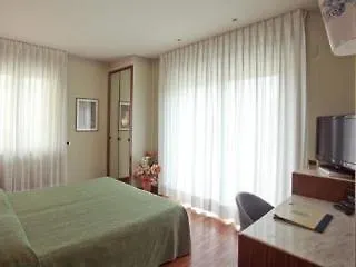 فندق Palace Civitanova - Stazione, Centro Citta E Mare تْشيفيتانوفا ماركي
