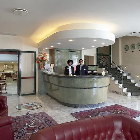 Palace Hotel