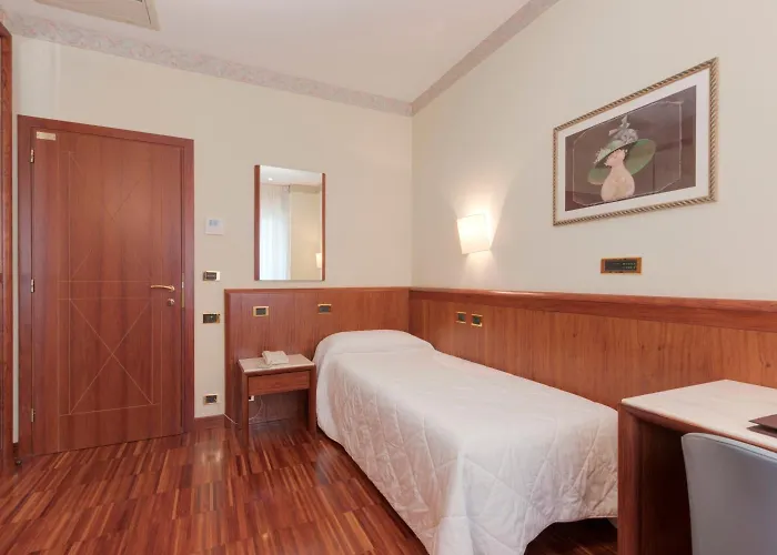 호텔 Palace 시비타노바 마르셰